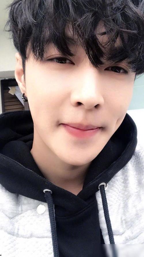 迪丽热巴吴磊圈内爆料,明星背后的真实故事